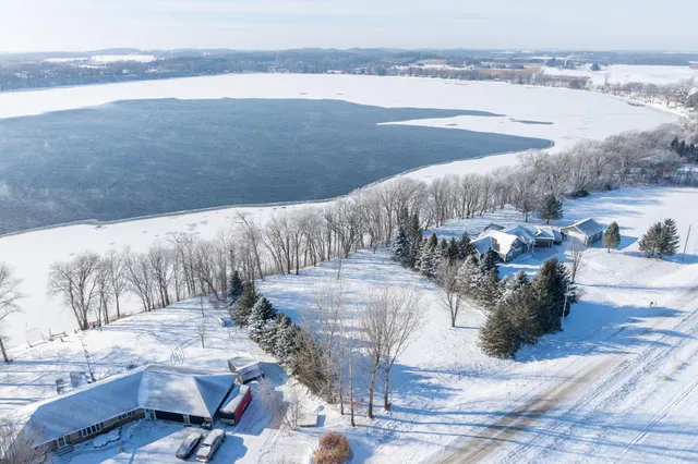 $269,900 | 48901 North Shore Road, Waterville, MN 56096