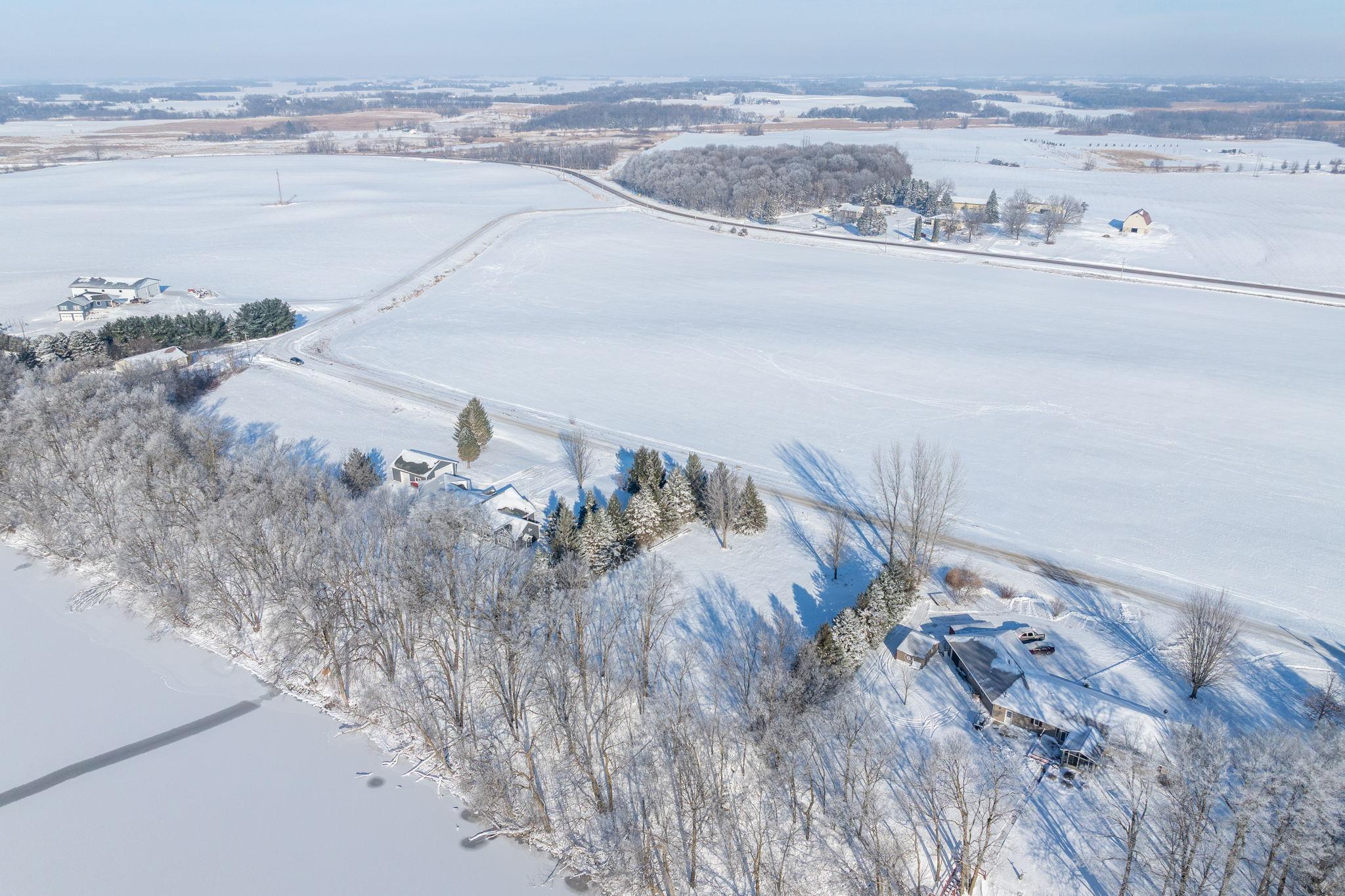 48901 North Shore Road Waterville, MN 56096 - Photo 9 of 16