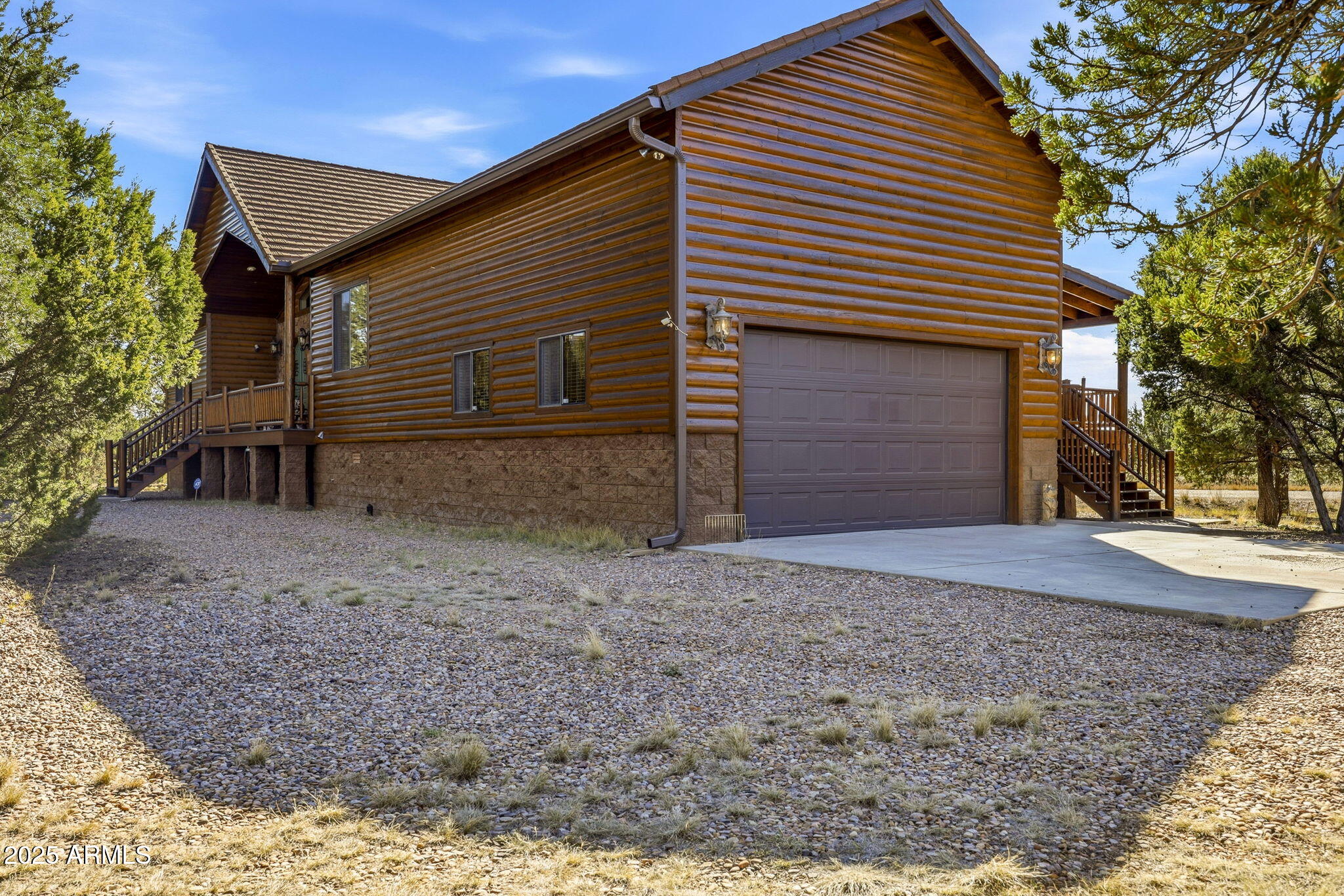 2276 Thunderbird Way Overgaard, AZ 85933 - Photo 7 of 41 IMG_2832