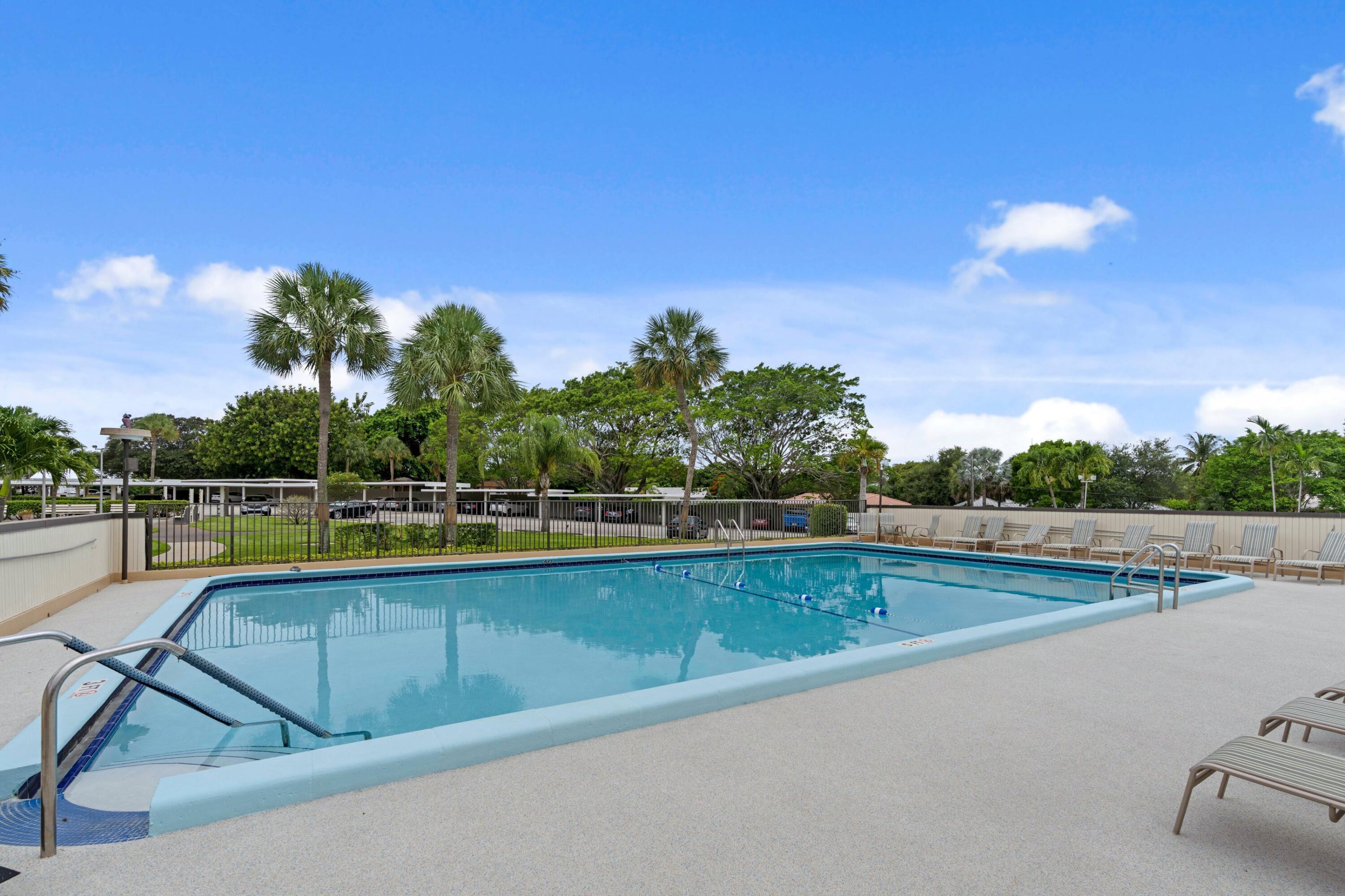 555 Northwest 4th Avenue, Unit 501 Boca Raton, FL 33432 - Photo 36 of 37 DSC03162.jpg-SMALL