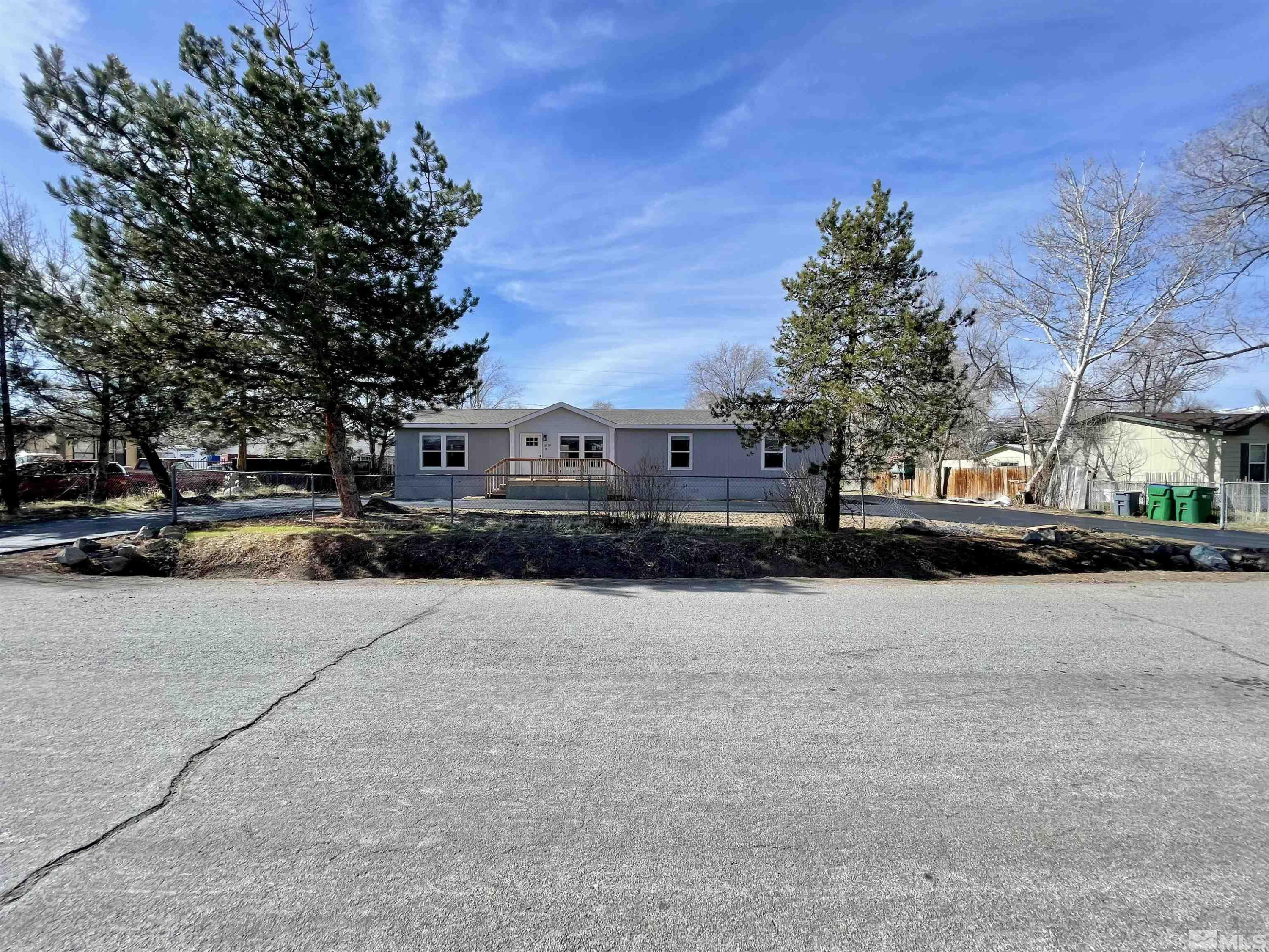 17820 Cold Springs Drive Reno, NV 89508 - Photo 3 of 35 Photo 3