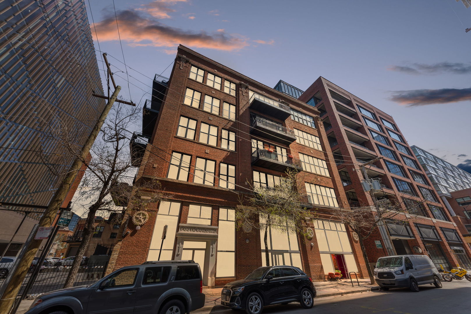 215 North Aberdeen Street, Unit 202B Chicago, IL 60607 - Photo 2 of 16 a front view of a building