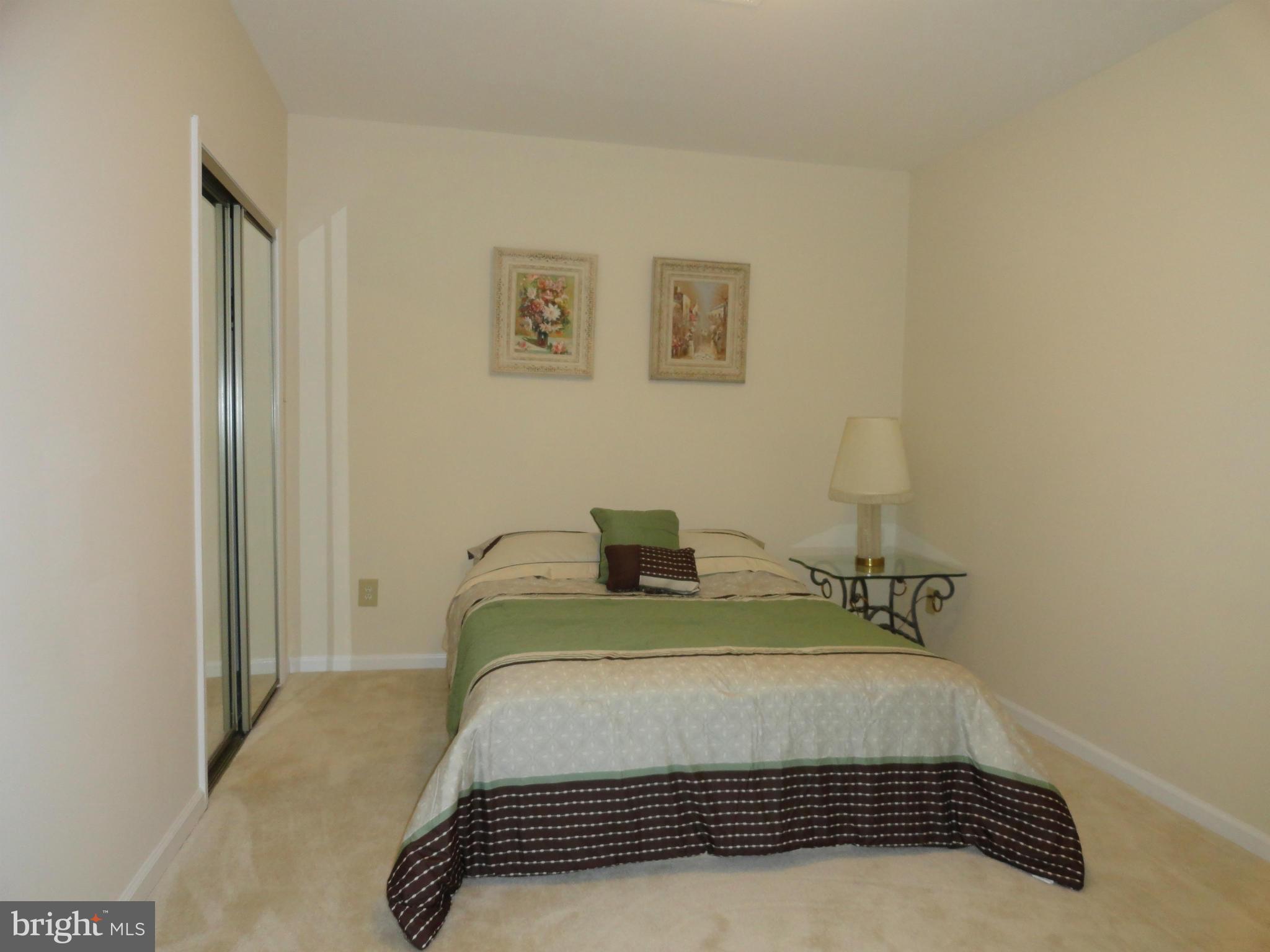 8015 Rising Ridge Road Bethesda, MD 20817 - Photo 20 of 30 Bedroom/Den