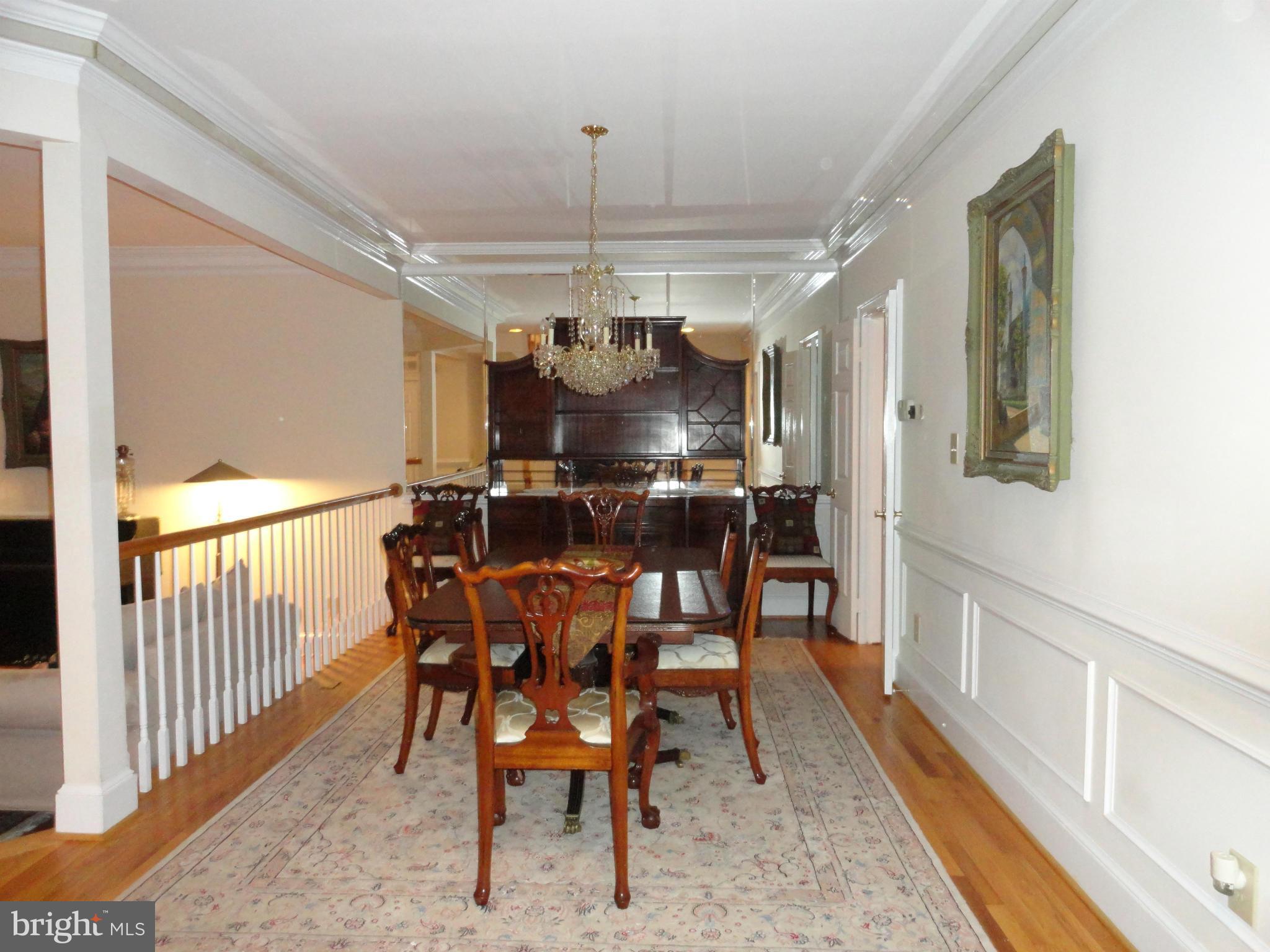 8015 Rising Ridge Road Bethesda, MD 20817 - Photo 8 of 30 Dining Room