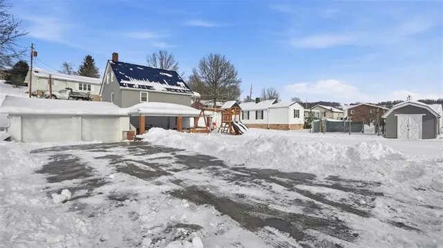 $199,900 | 100 Stella Street, Burgettstown, PA 15021