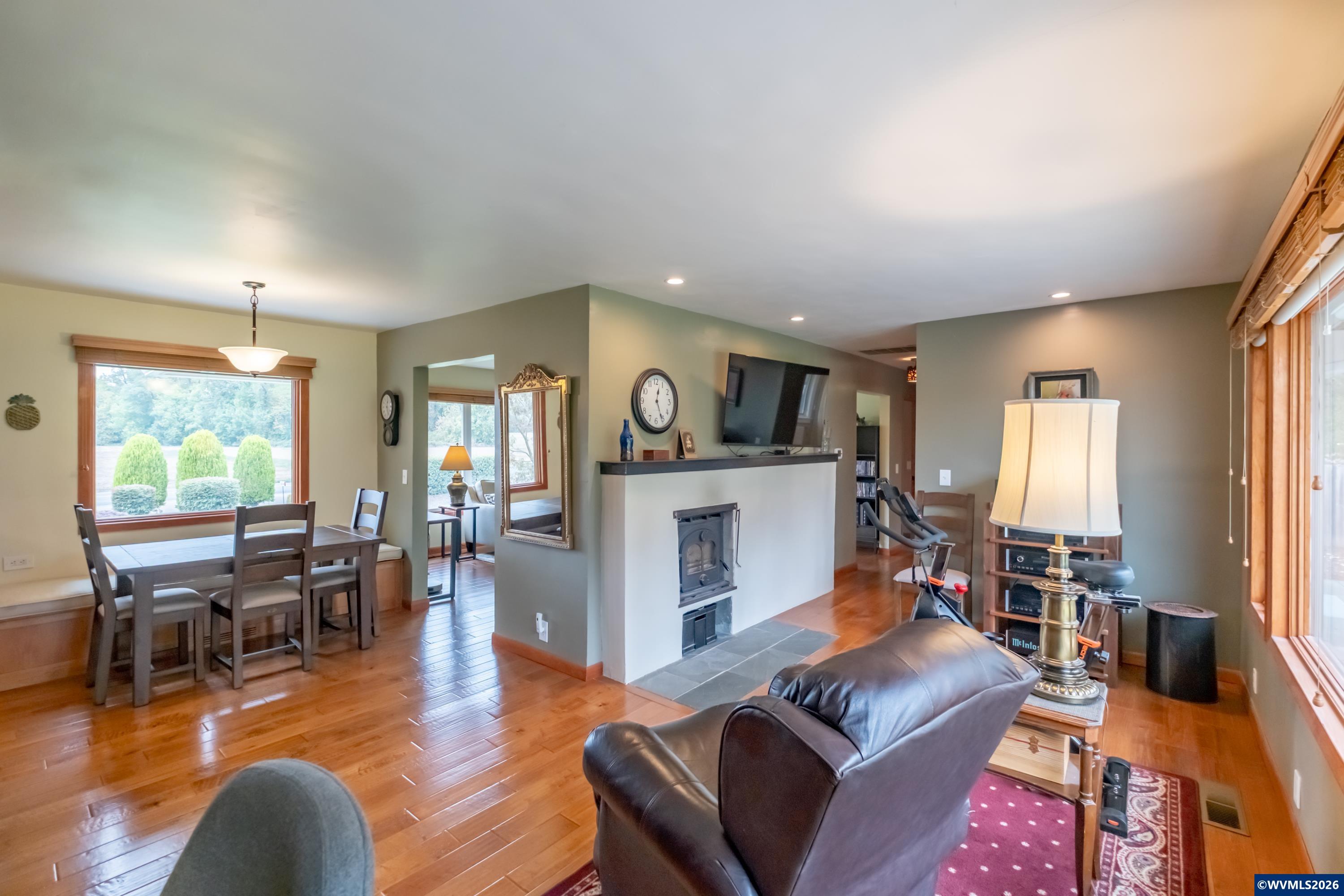 2866 Talbot Road South Jefferson, OR 97352 - Photo 20 of 50
