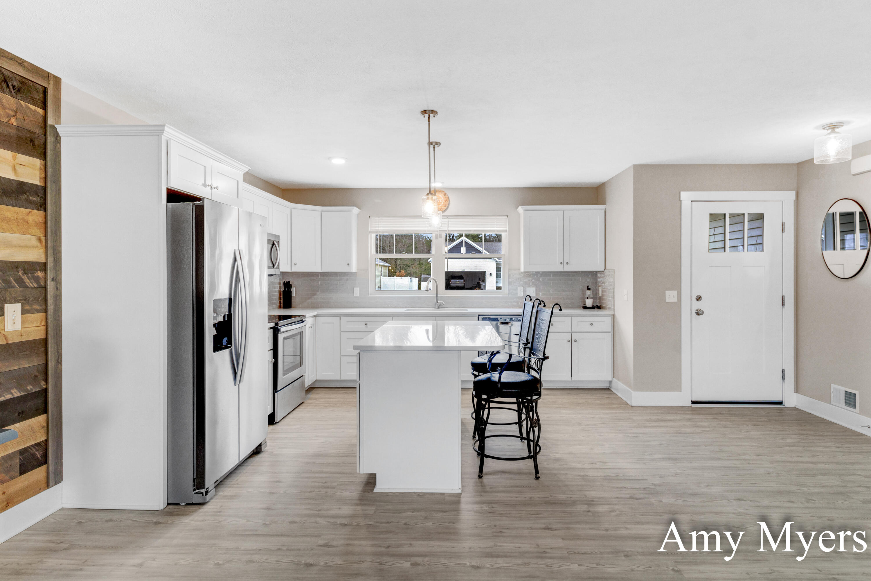 2601 Eagle Ridge Muskegon, MI 49444 - Photo 5 of 41 Amy Myers - 2601 Eagle Ridge (41)-6