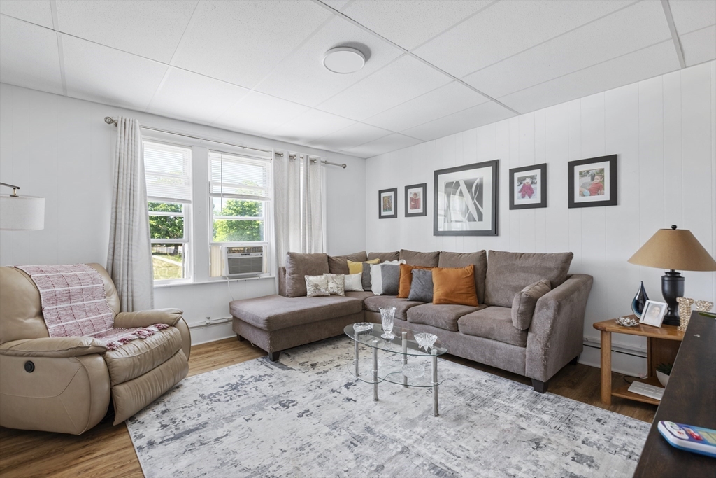 151 Providence Street Worcester, MA 01604 - Photo 7 of 33