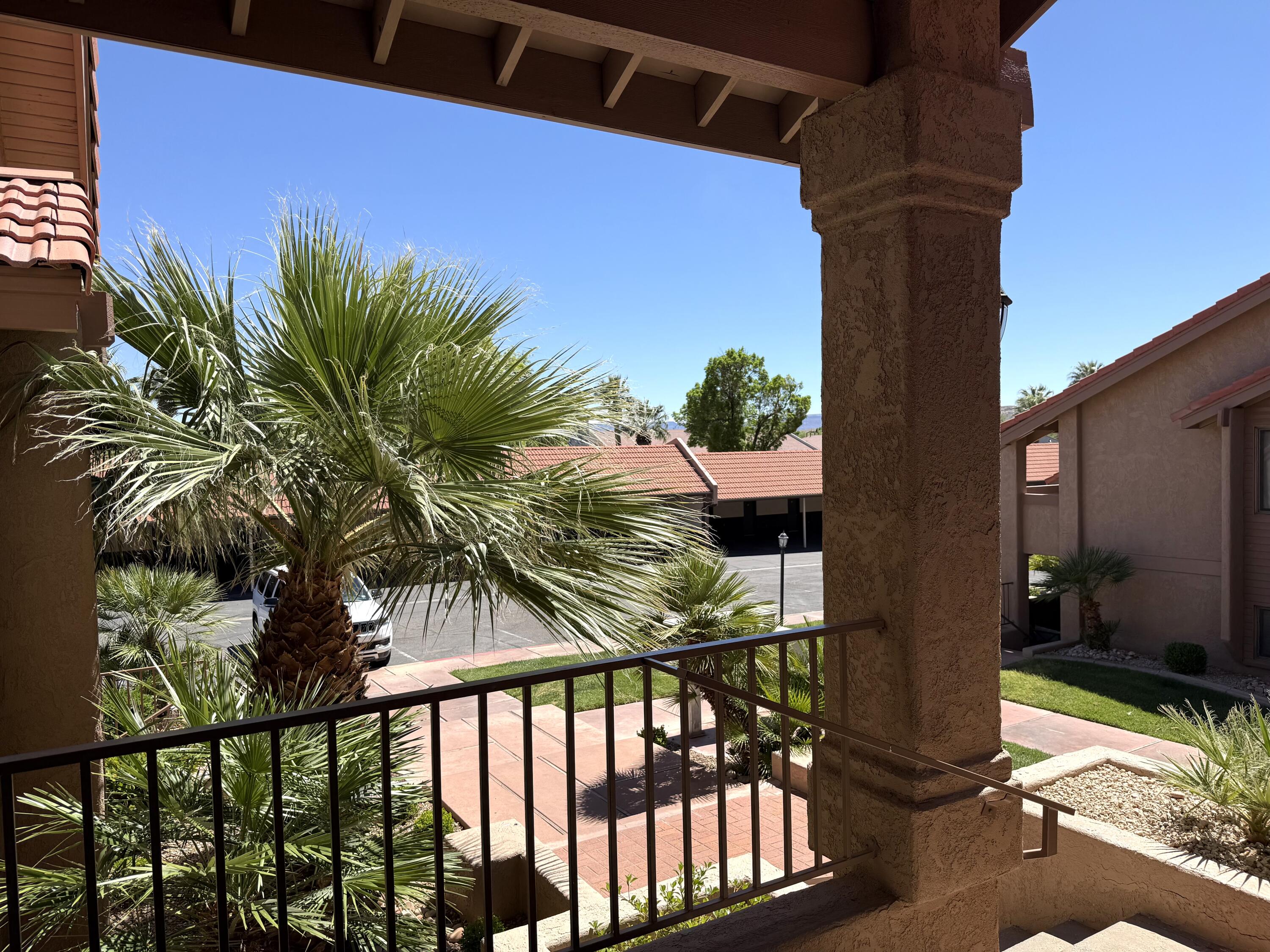 860 South Village Road, Unit A11 St. George, UT 84770 - Photo 5 of 46 IMG_8057