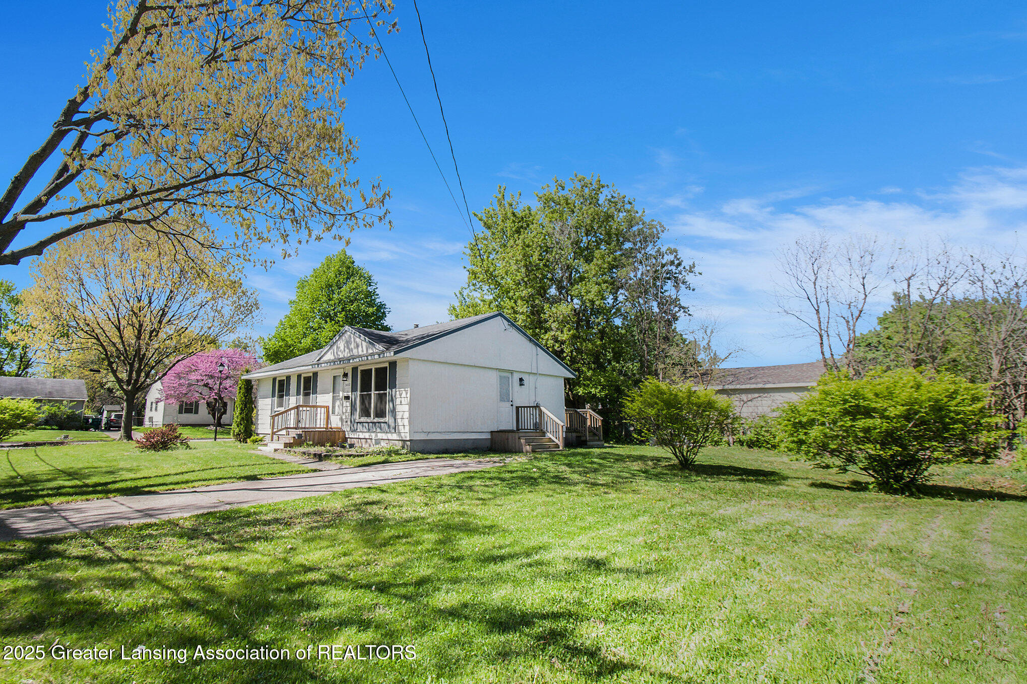 3222 Shetland Road Lansing, MI 48911 - Photo 22 of 24 016__ndp4961_151