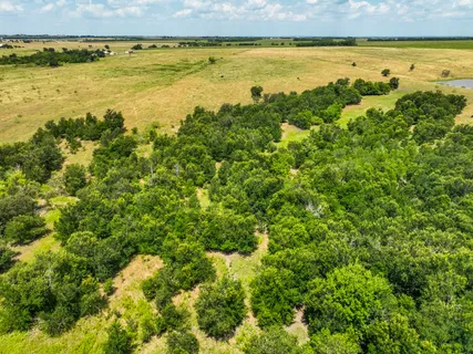 $295,000 | 10 County Road 419, Taylor, TX 76574
