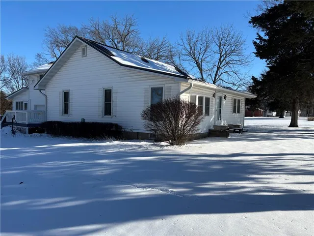 $575,000 | 2569 Valley Road, Fulton, KS 66738