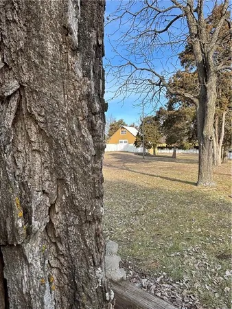 $575,000 | 2569 Valley Road, Fulton, KS 66738