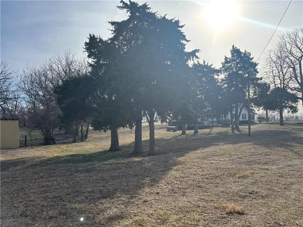 $575,000 | 2569 Valley Road, Fulton, KS 66738