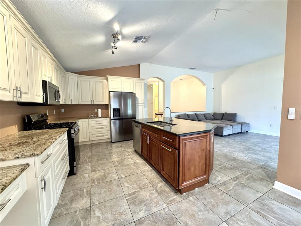 30630 Nickerson Loop Wesley Chapel, FL 33543 - Photo 17 of 30