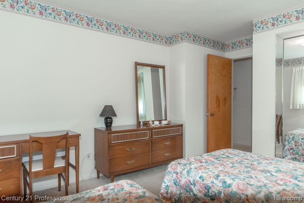 4026 Highfield Road Royal Oak, MI 48073 - Photo 19 of 34 Gallery Image 19