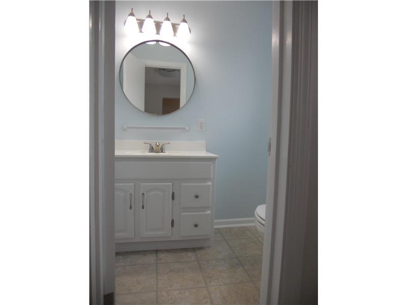 29 Kennedy Lane McKees Rocks, PA 15136 - Photo 11 of 24 Partial Bath.