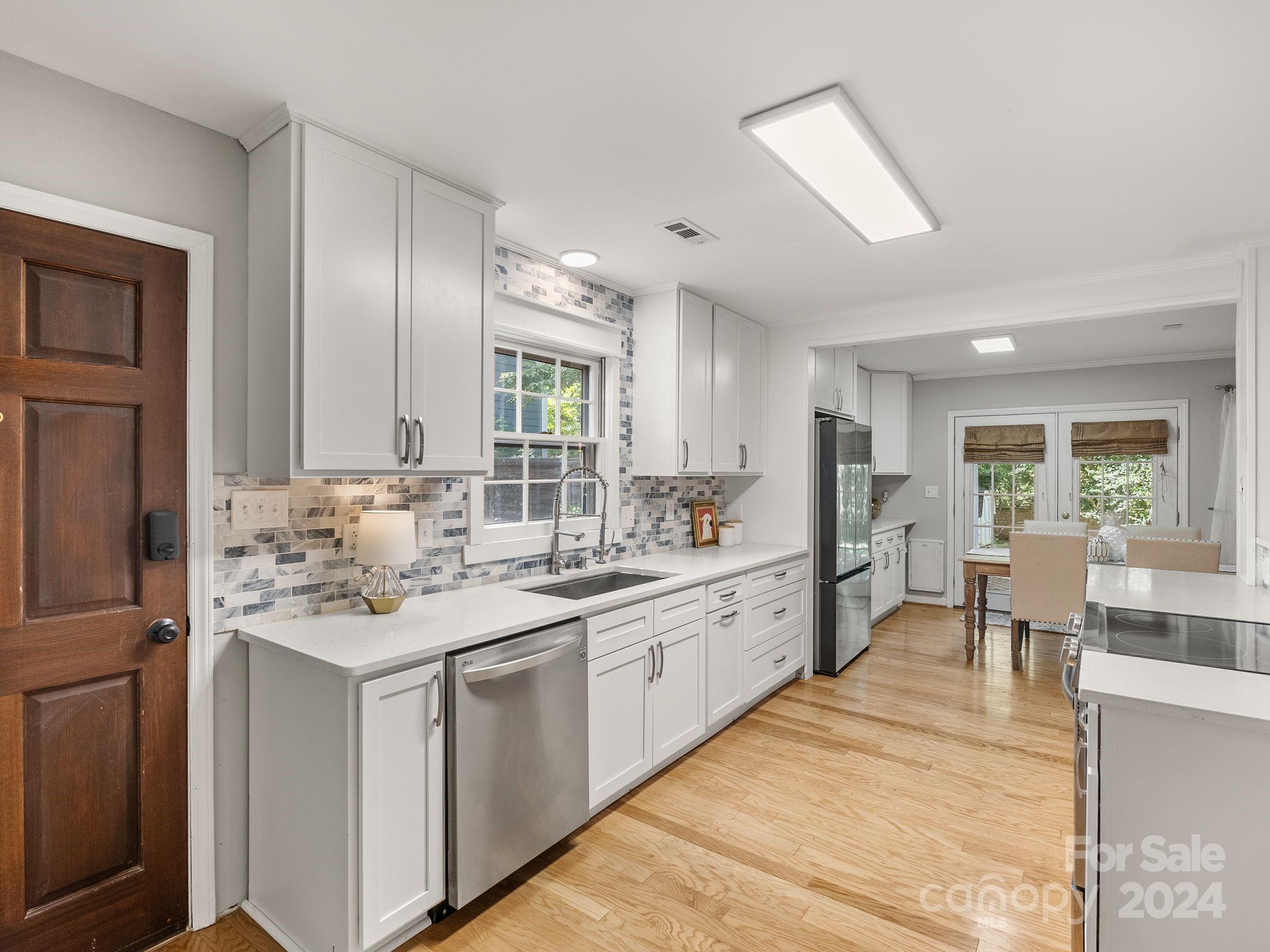 9702 Watergate Road Charlotte, NC 28270 - Photo 15 of 38 Gallery Image 15