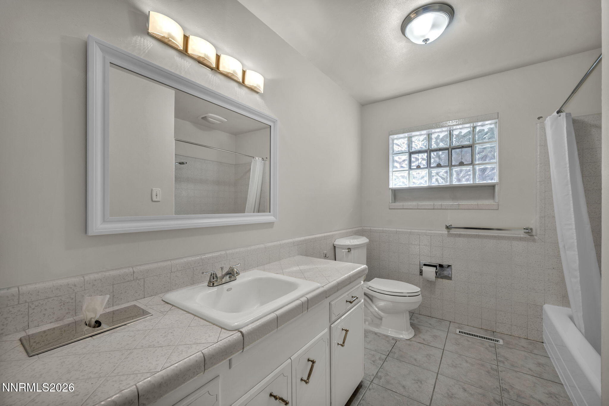 3325 East Hidden Valley Drive Reno, NV 89502 - Photo 21 of 42 47-web-or-mls-3325-e-hidden-valley-dr