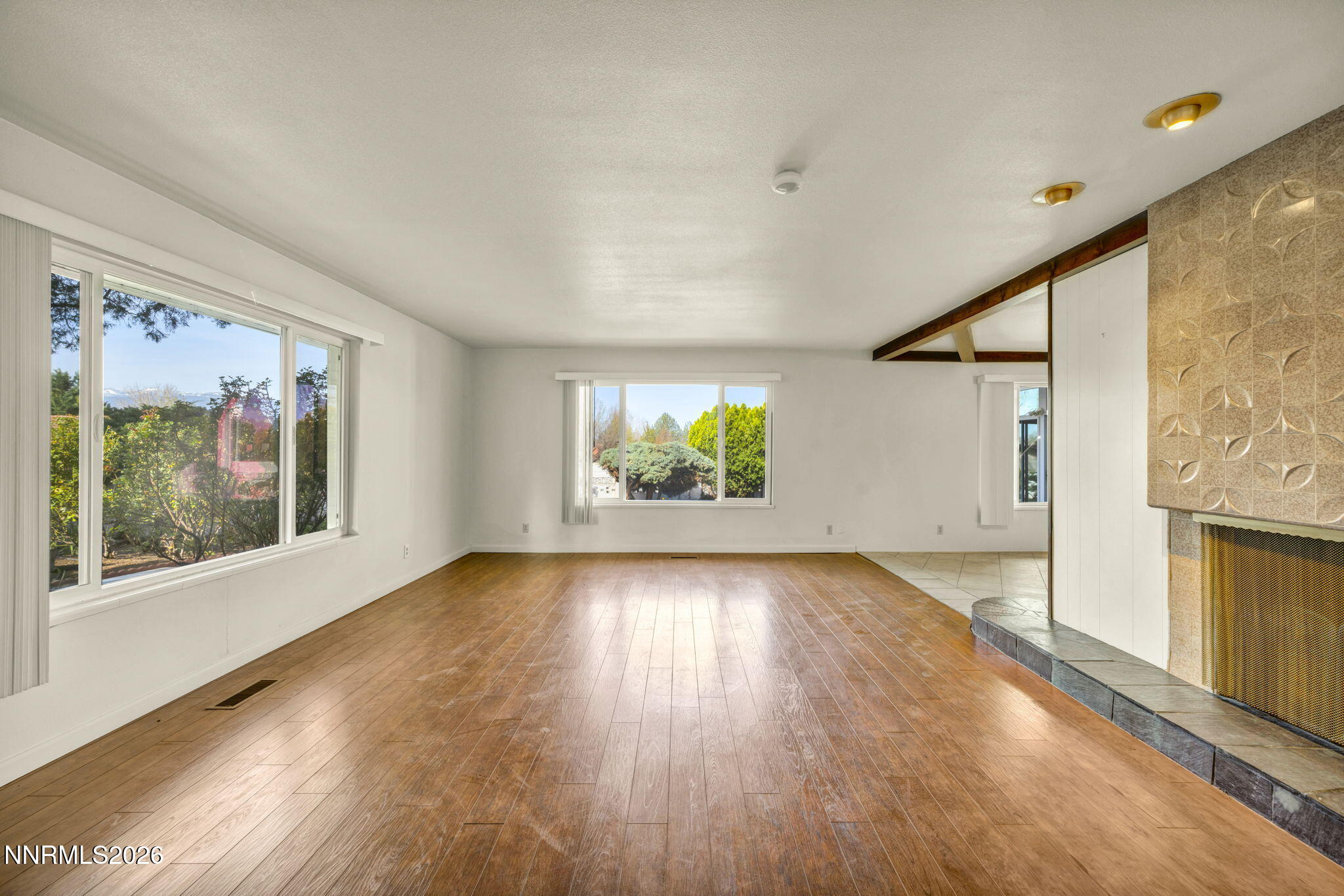 3325 East Hidden Valley Drive Reno, NV 89502 - Photo 7 of 42 97-web-or-mls-3325-e-hidden-valley-dr