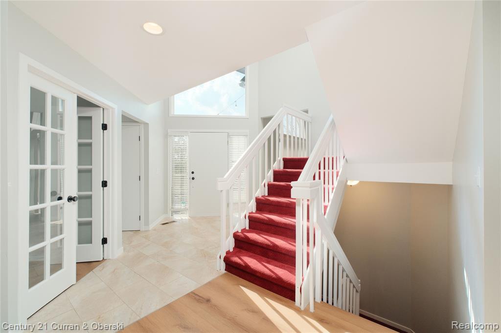 1083 North Livernois Road Rochester, MI 48306 - Photo 8 of 66