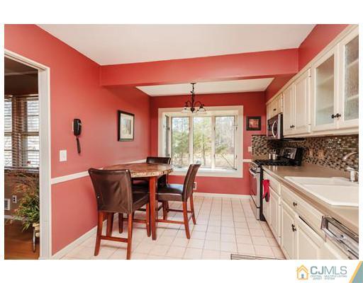 1143 Huron Road North Brunswick, NJ 08902 - Photo 16 of 25 Gallery Image 16