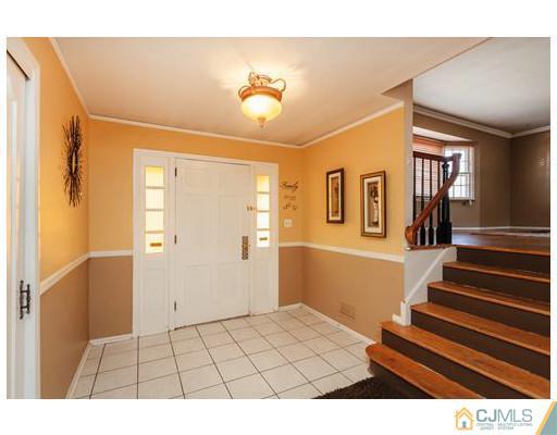 1143 Huron Road North Brunswick, NJ 08902 - Photo 8 of 25 Gallery Image 8