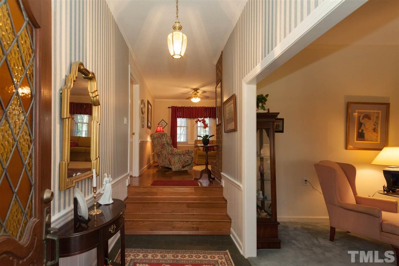 1721 Bellemeade Street Raleigh, NC 27607 - Photo 3 of 25