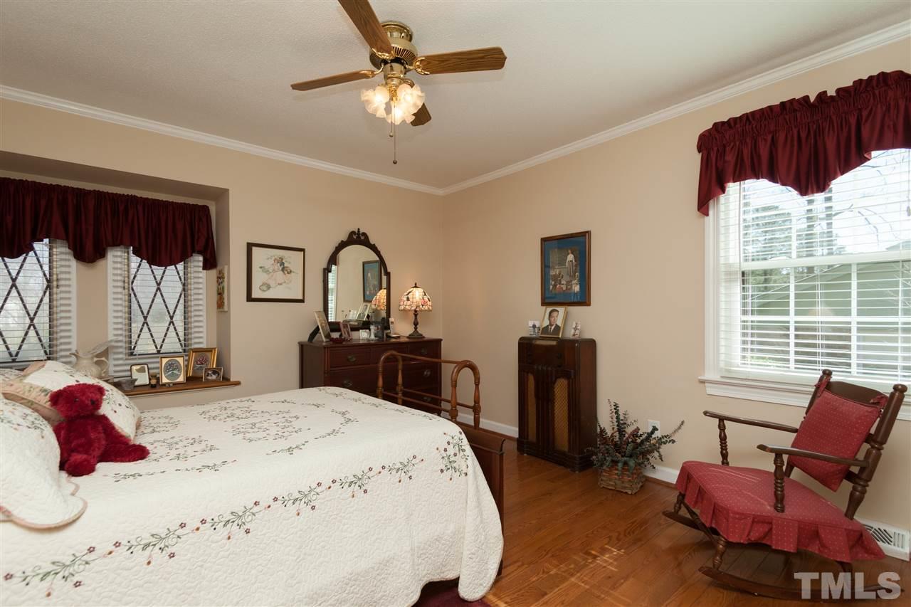 1721 Bellemeade Street Raleigh, NC 27607 - Photo 21 of 25