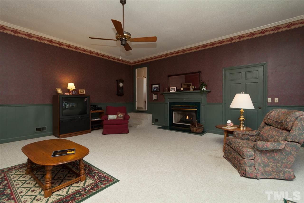 1721 Bellemeade Street Raleigh, NC 27607 - Photo 10 of 25