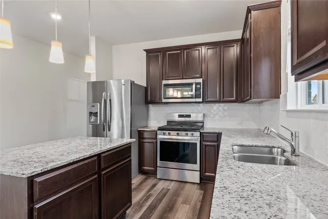 $359,900 | 118 Grace Lilly Drive, Buda, TX 78610