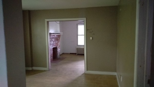 134-138 Prospect Street Springfield, MA 01107 - Photo 3 of 6 Gallery Image 3