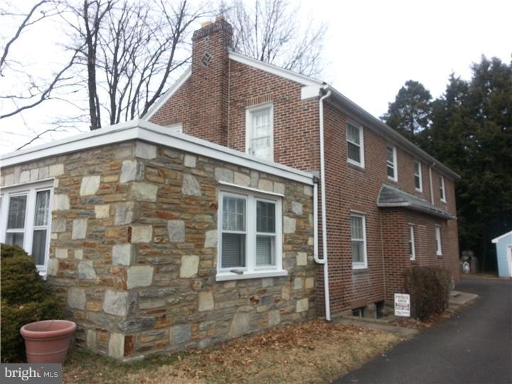 1001 Rhawn Street Philadelphia, PA 19111 - Photo 4 of 6 Exterior Front