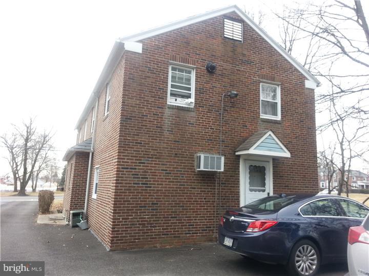 1001 Rhawn Street Philadelphia, PA 19111 - Photo 5 of 6 Exterior Back