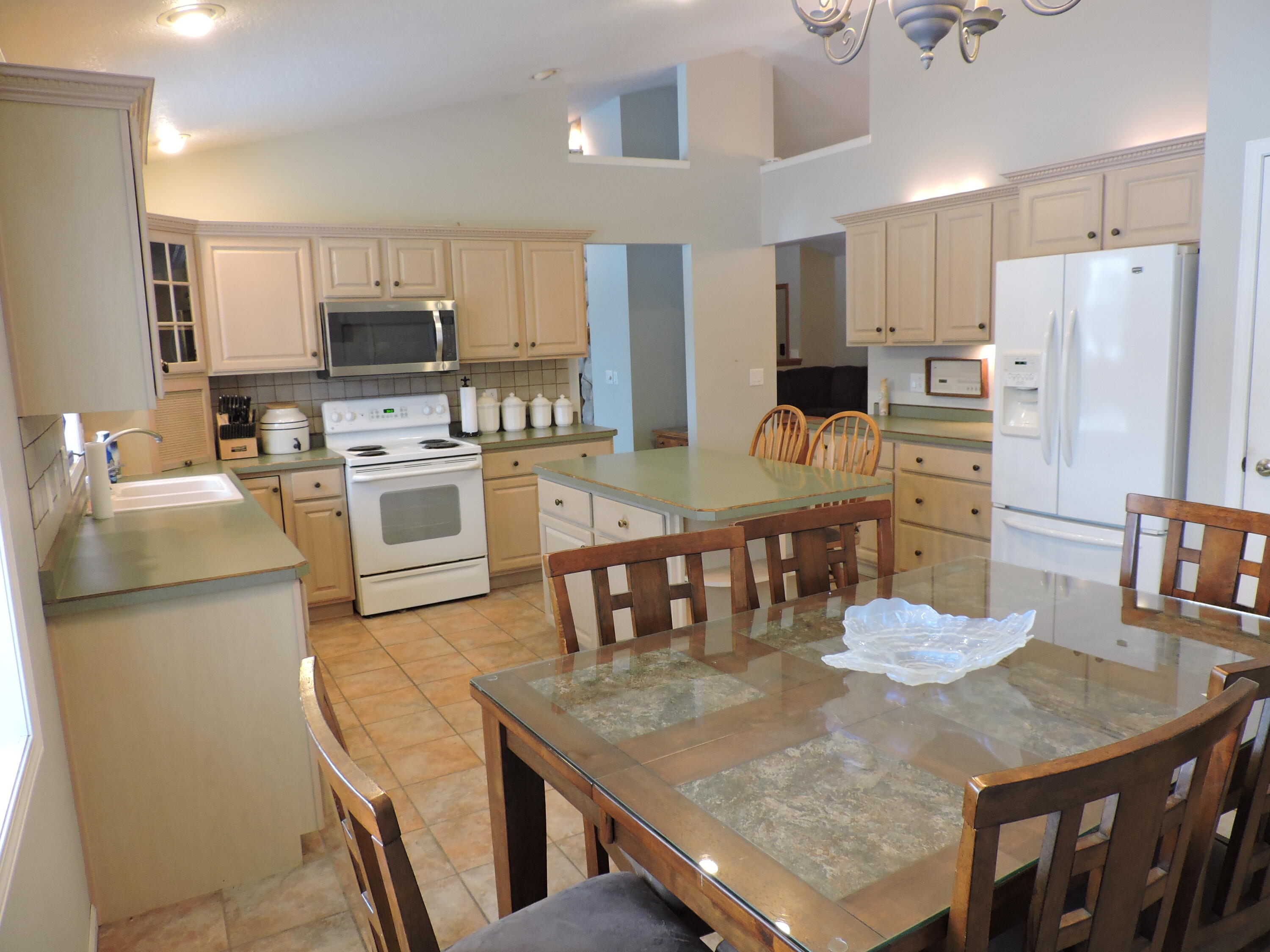 W9007 County Rd C Oakland, WI 53538 - Photo 19 of 40 Kit2