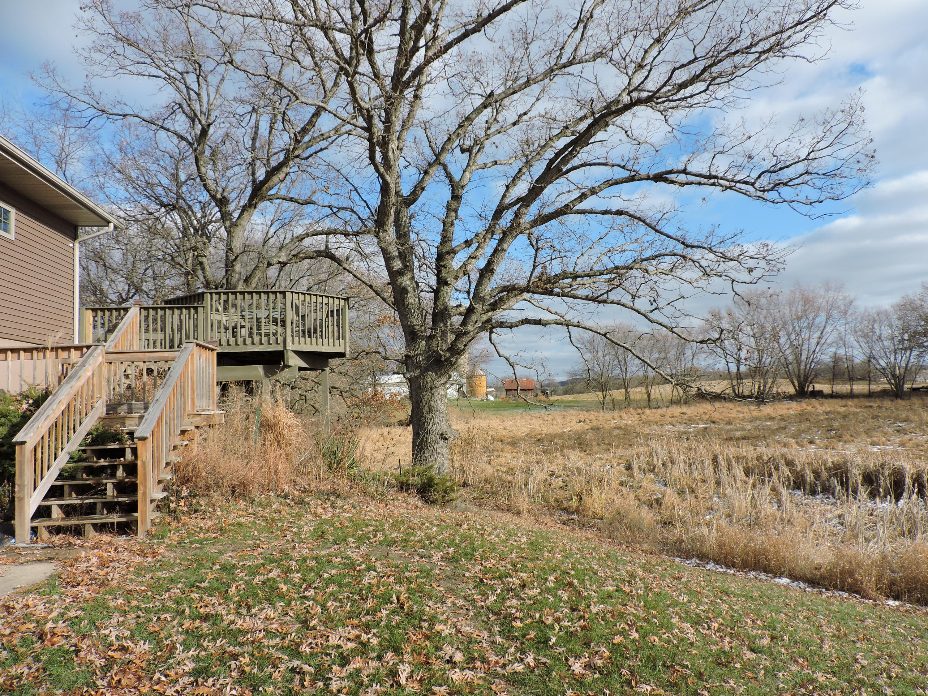 W9007 County Rd C Oakland, WI 53538 - Photo 31 of 40 View2