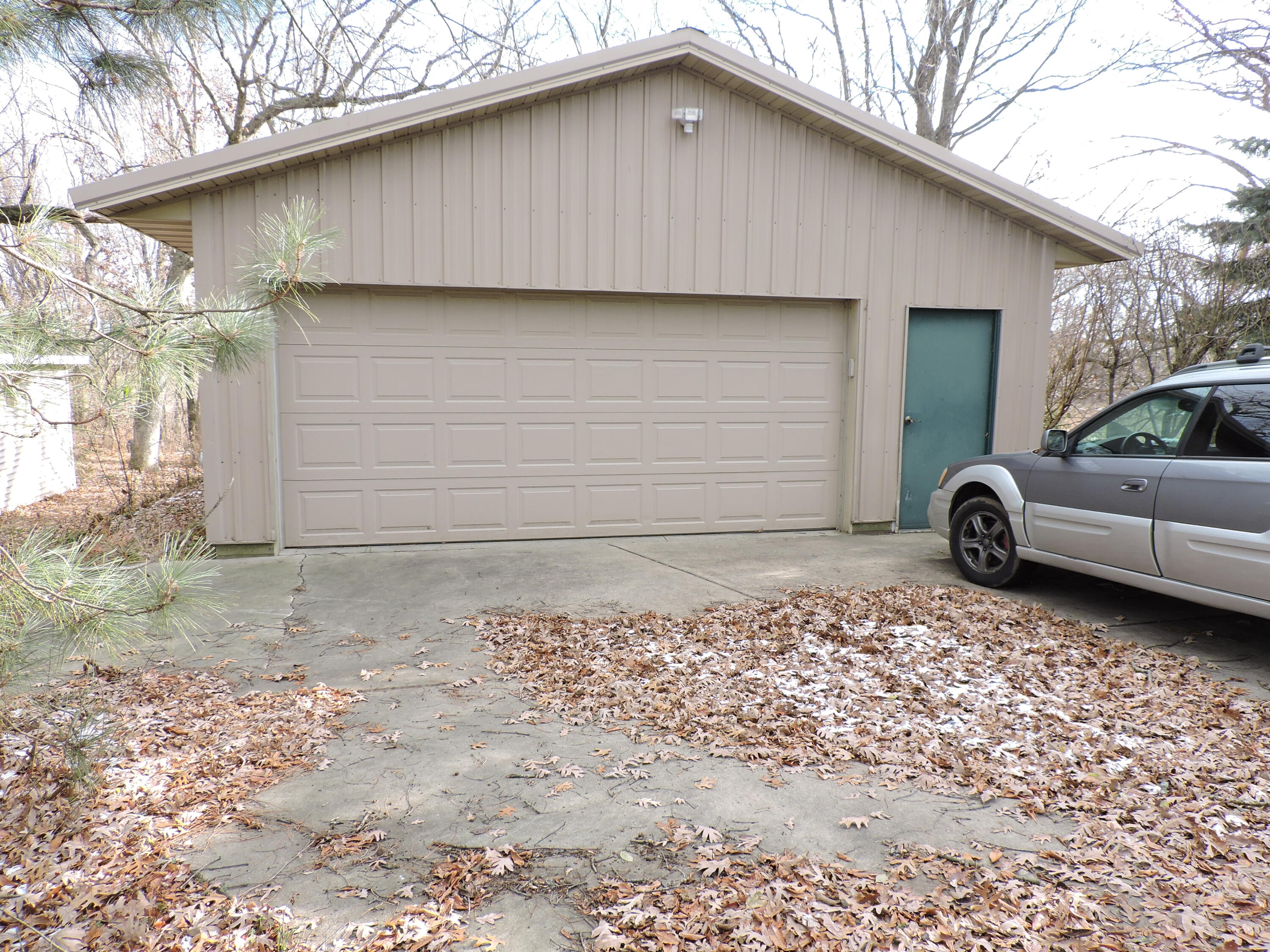 W9007 County Rd C Oakland, WI 53538 - Photo 36 of 40 24X30