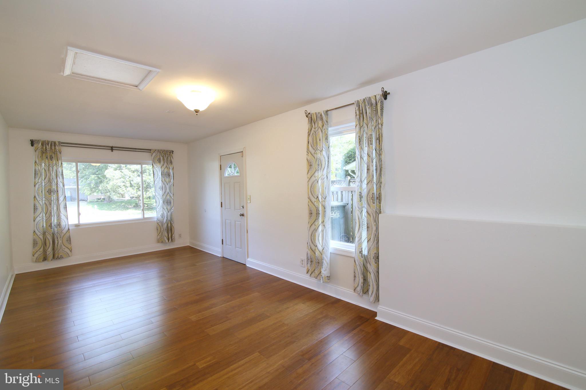 6623 Huntsman Boulevard Springfield, VA 22152 - Photo 15 of 32 Family Room