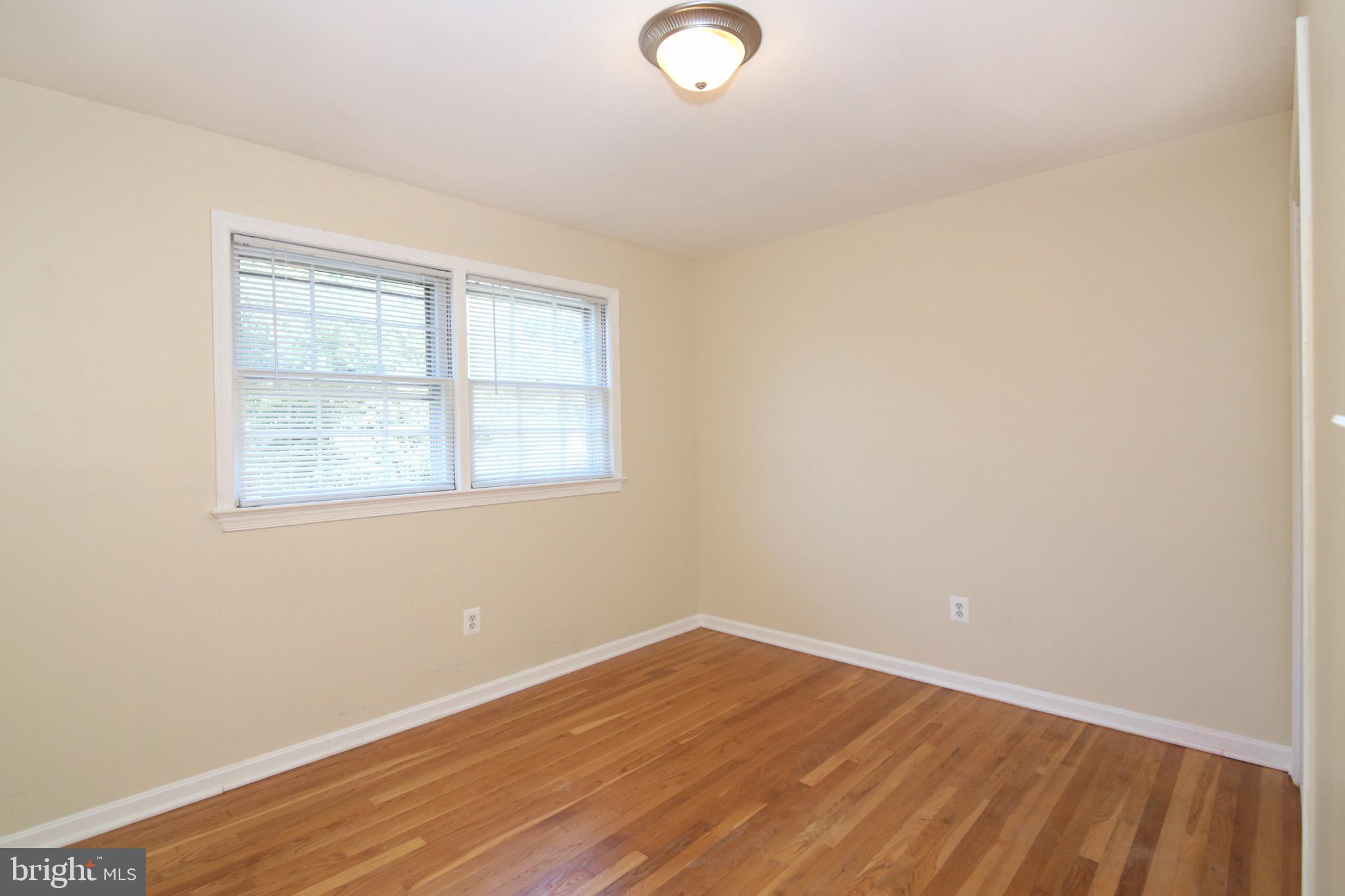 6623 Huntsman Boulevard Springfield, VA 22152 - Photo 23 of 32 Third Bedroom