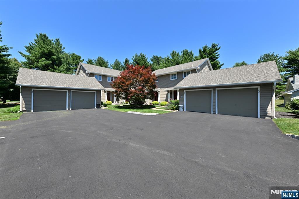 60 Sunset Court Mahwah, NJ 07430 - Photo 22 of 25
