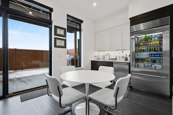 $1,679,000 | 1104 Brookwood Drive, Unit 21, Green Bay, WI 54304