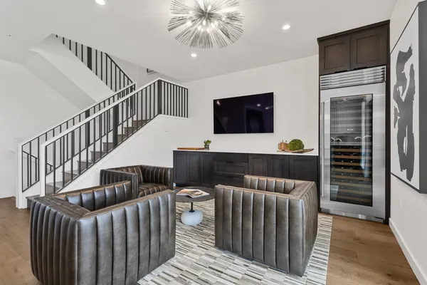 $1,679,000 | 1104 Brookwood Drive, Unit 21, Green Bay, WI 54304