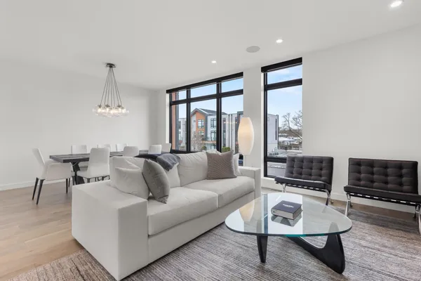 $1,679,000 | 1104 Brookwood Drive, Unit 21, Green Bay, WI 54304