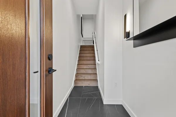 $1,679,000 | 1104 Brookwood Drive, Unit 21, Green Bay, WI 54304