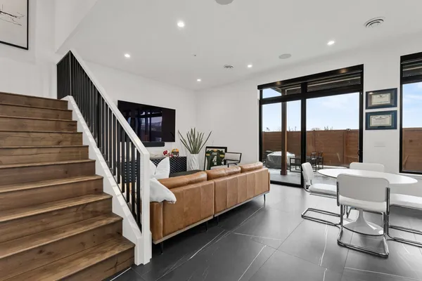 $1,679,000 | 1104 Brookwood Drive, Unit 21, Green Bay, WI 54304