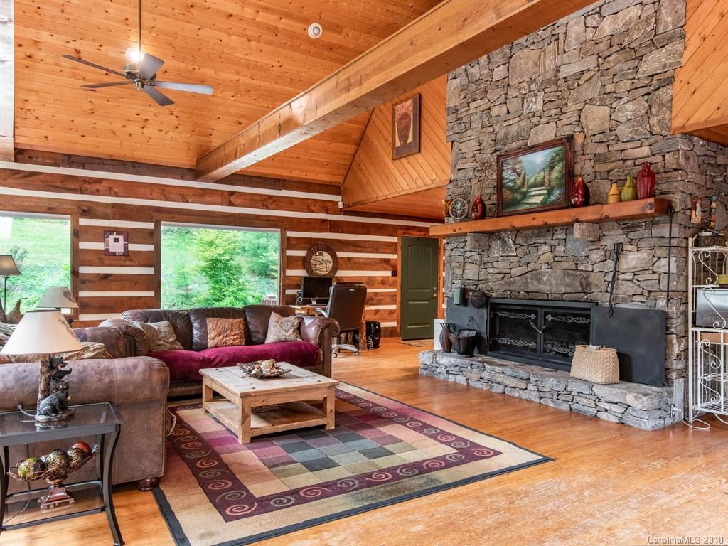20 Running Deer Road Candler, NC 28715 - Photo 6 of 36 Gallery Image 6