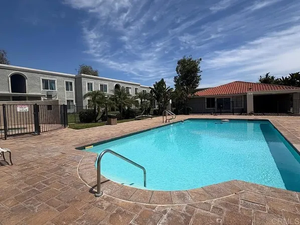 $2,395 | 1240 North Broadway, Unit 62, Escondido, CA 92026