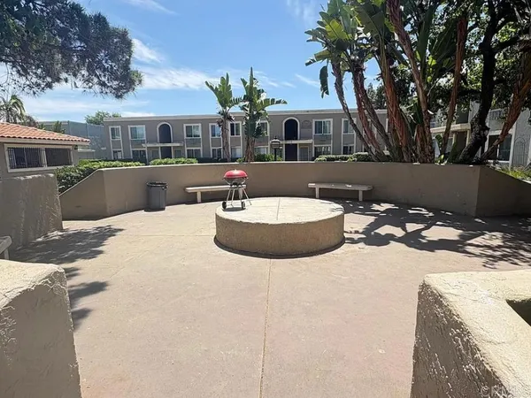 $2,395 | 1240 North Broadway, Unit 62, Escondido, CA 92026