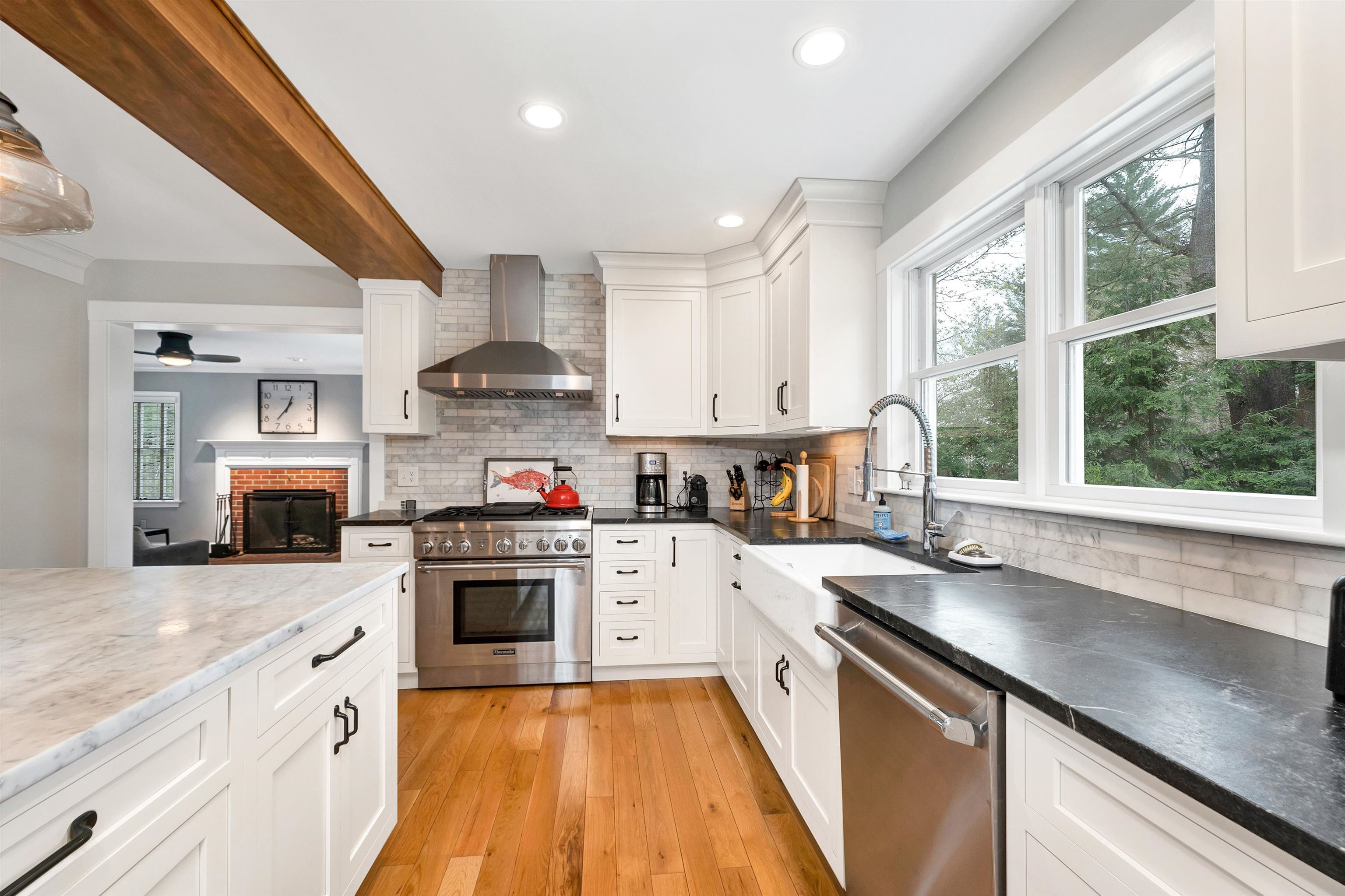 32 Sumac Lane Durham, NH 03824 - Photo 3 of 30 Gallery Image 3