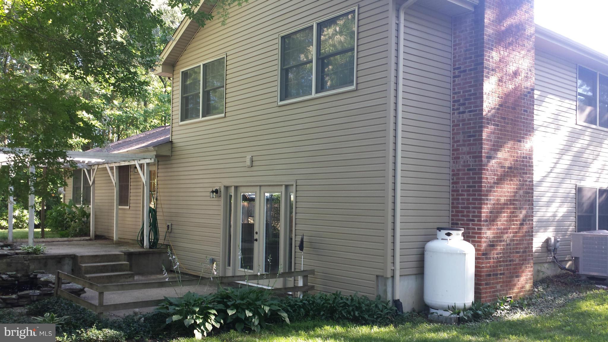 3304 Peach Tree Road Waldorf, MD 20601 - Photo 22 of 28 Rear and side view